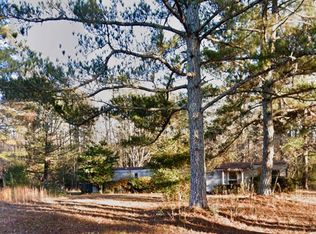 7393 Williams Rd, Flowery Branch, GA 30542