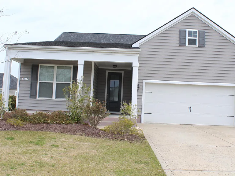 1317 Beaufort River Dr — Photo 2