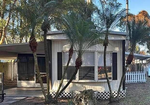 1st image of 212 Sunset Dr
