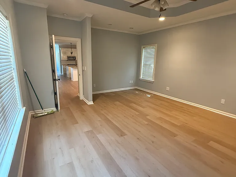 Oakmont Dr — Photo 15