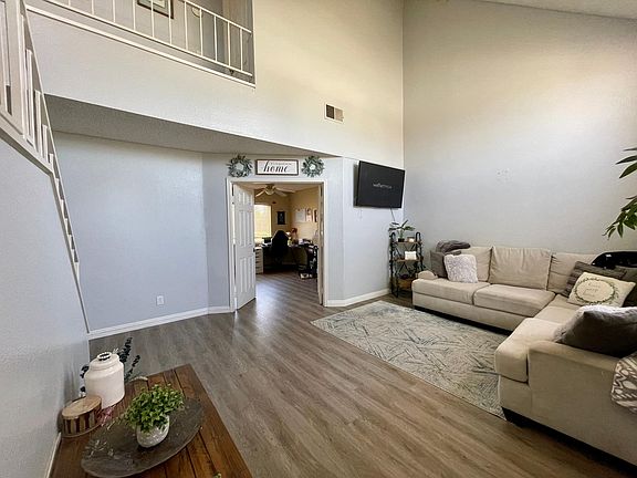 3rd image of 29646 Avida Dr