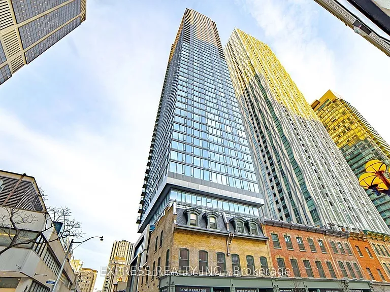 8 Cumberland St #4305 — Photo 4