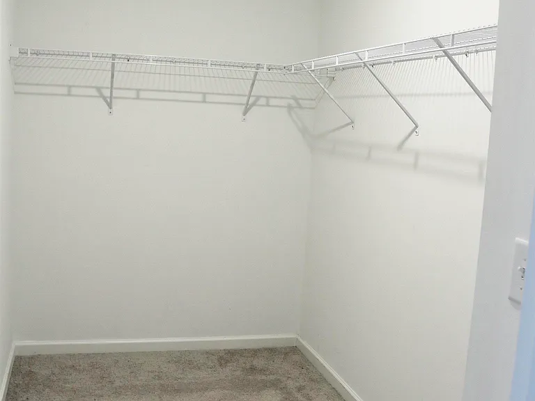 661 Tiger Trl — Photo 32