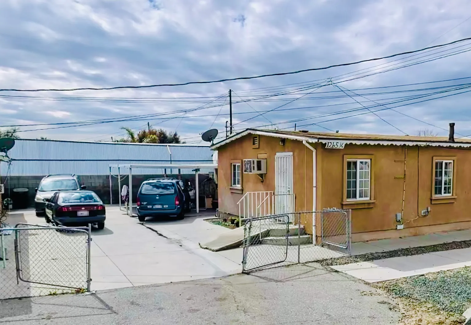 N Mount Vernon Ave, Colton — Photo 1