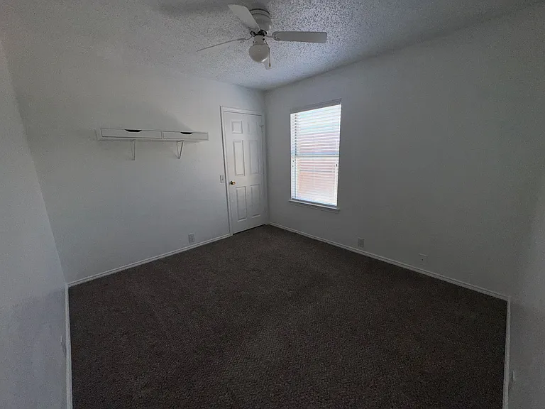 1128 Marshall Dr — Photo 47