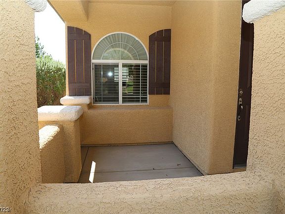 3rd image of 11235 Blanc Vineyard Ct