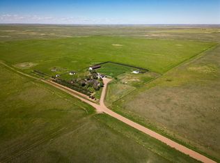 14017 S Range Road 65, Cypress County, AB T0J 2P0