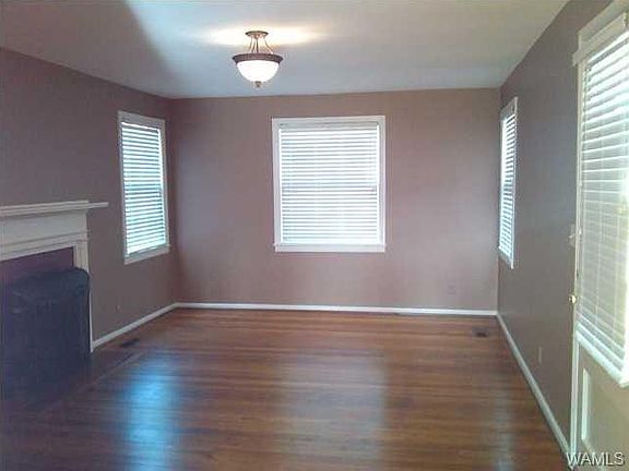 3rd image of 78 Circlewood