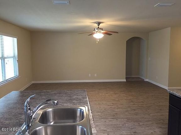 2nd image of 3909 Whitehead Blvd