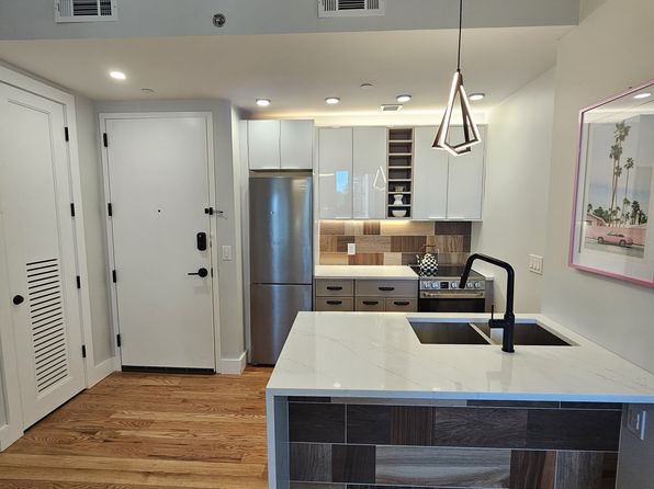 2112 Avenue P #801