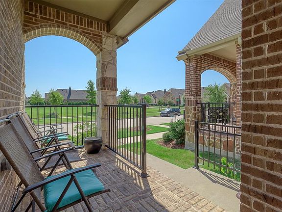 2nd image of 8657 Ludlow Dr
