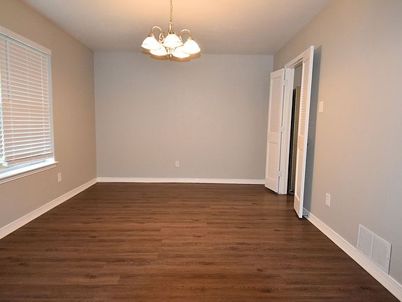 2nd image of 125 Highridge Dr