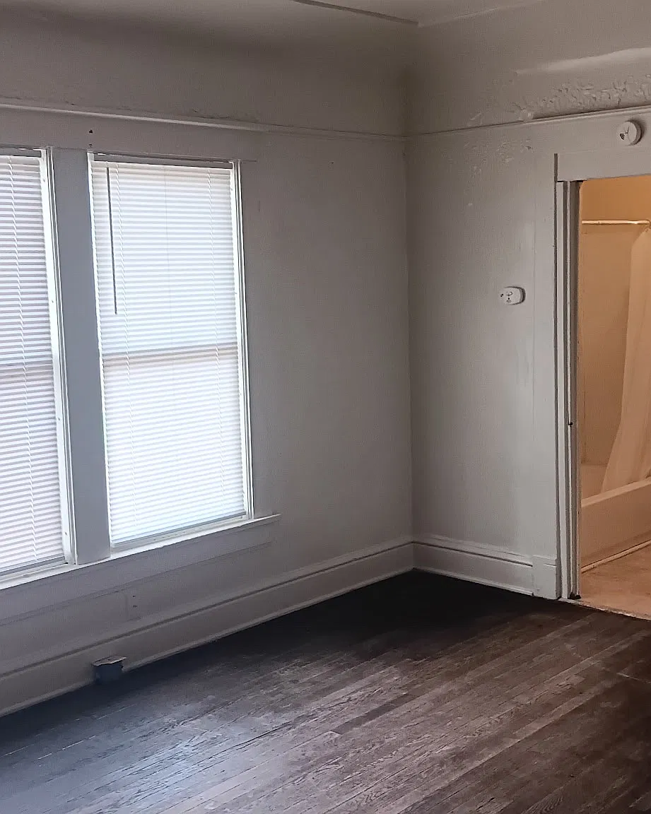163 Luck Ave — Photo 4