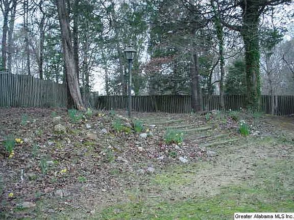 4th image of 407 2nd Ave N