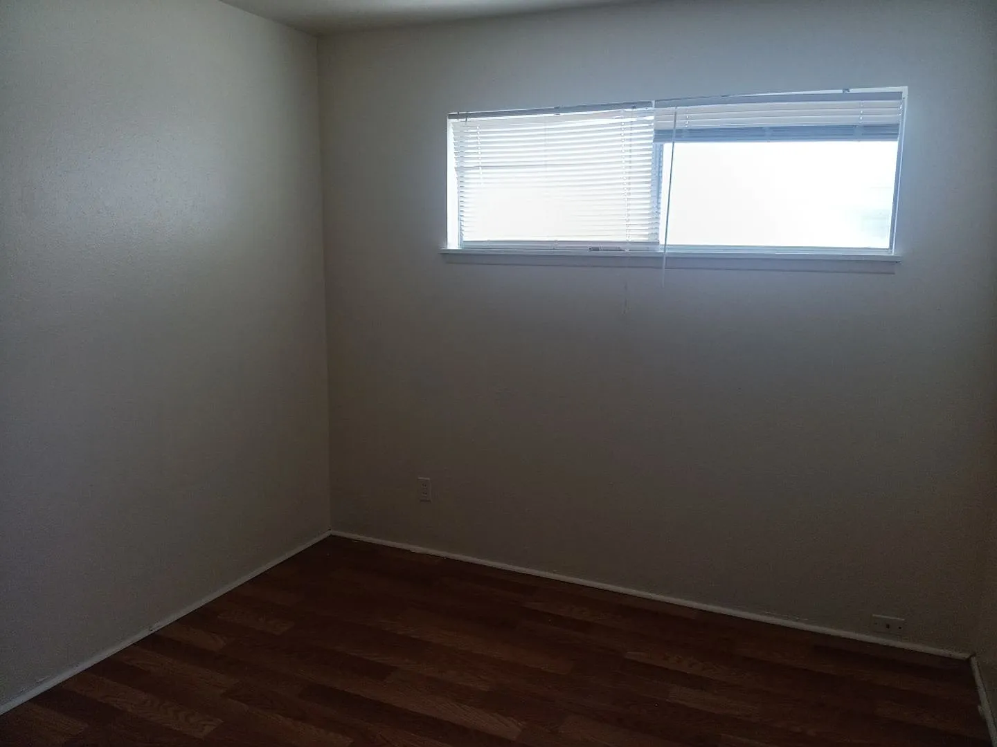 4601 Douglas MacArthur Rd NE — Photo 4