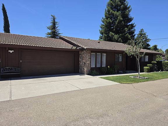 3rd image of 1144 Porter Ave