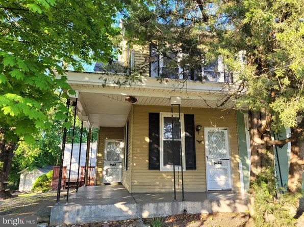 192 N Harrisburg St, Oberlin, PA 17113