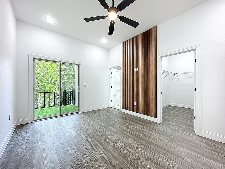 8912 Hogan Rd — Photo 40
