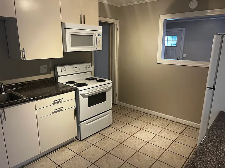 242 S Marion St #242 — Photo 1