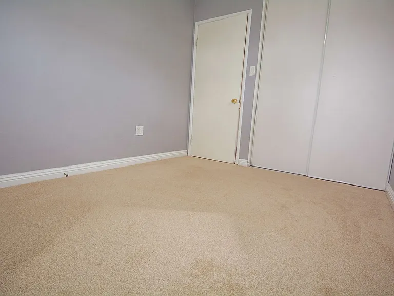 11433 Littchen St — Photo 17