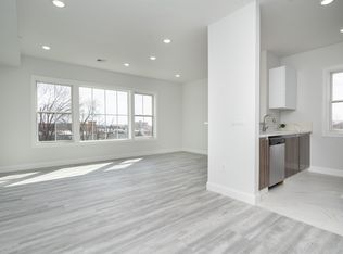 144 Bergen Ave #5E, Jersey City, NJ 07305