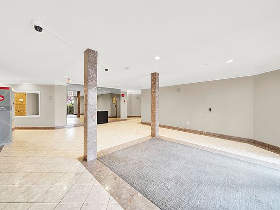 5th image of 7171 121st St #216
