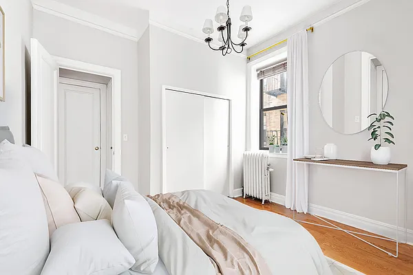 Sold by Bohemia Realty Group | media 10