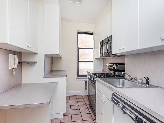 5th image of 200 W 86th St APT 15H