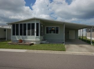 400 Buccaneer Dr, Largo, FL 33770