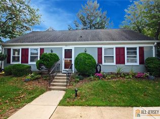 426 Redding Ln #C, Monroe Township, NJ 08831