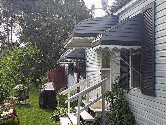 3rd image of 17 Melbar Dr