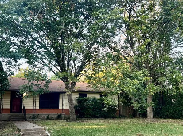 4324 Red Bud Cir, Waco, TX 76710