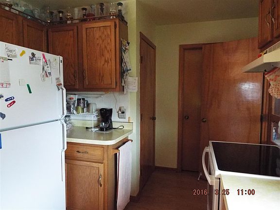 3rd image of 1310 E Dexter Trl