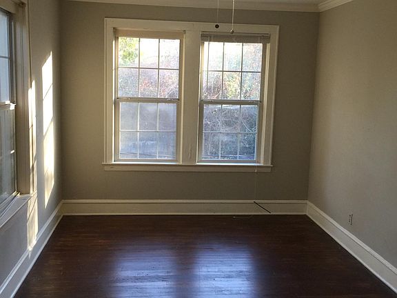 5th image of 651 Ockley Dr APT 3