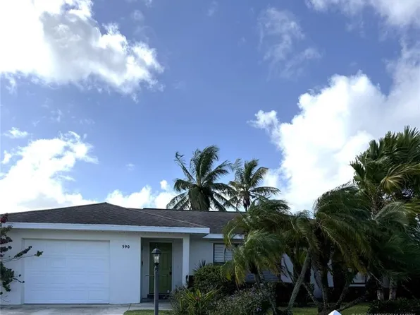 590 NE Lima Vias, Jensen Beach, FL 34957