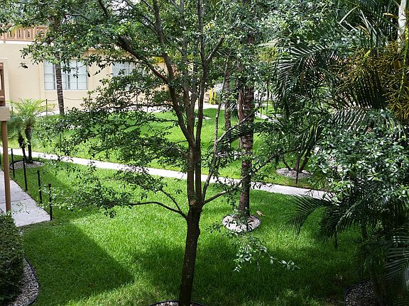 3rd image of 2701 NW 39th Ter APT 203