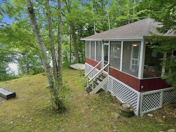 176 Upper Narrows Lane, Winthrop, ME 04364