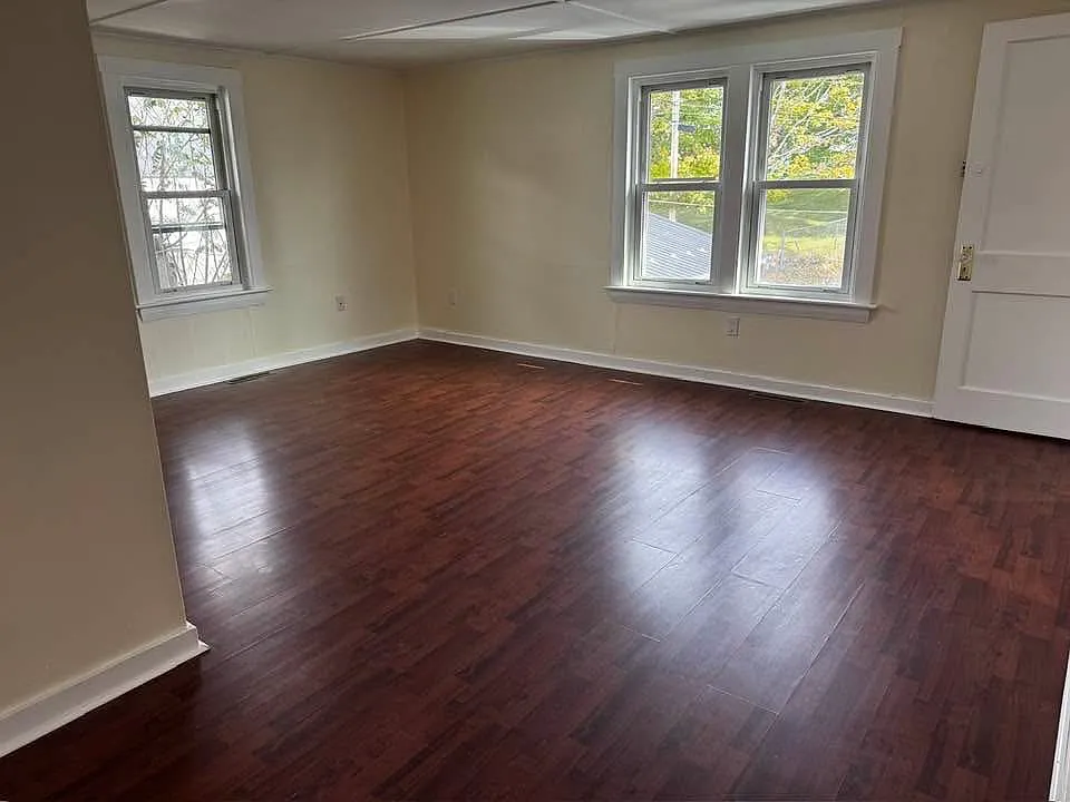 2 bed, 1000 sqft, $2,700 — Photo 4