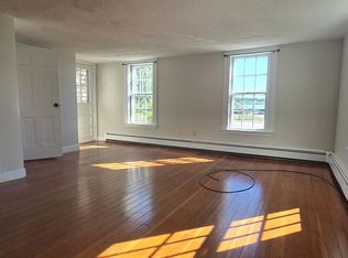 61 Water St, Newburyport, MA 01950