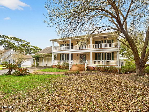 2nd image of 6811 Roberta Road SW