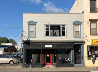 307 Warren St, Hudson, NY 12534