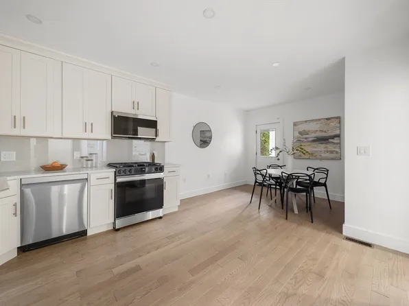 9 Noble Ct, East Boston, MA 02128