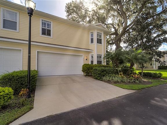 2nd image of 803 Lumsden Reserve Dr