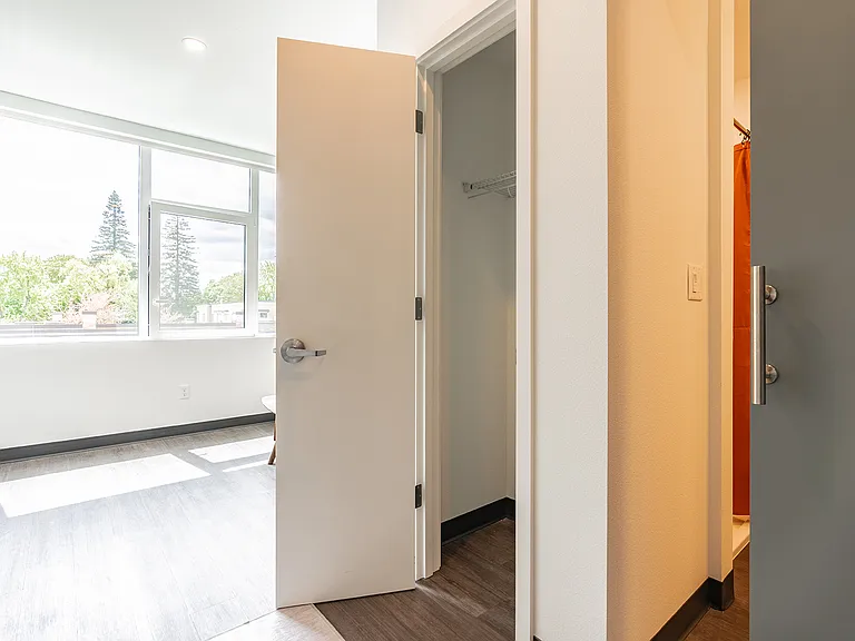 Zeal Lofts — Photo 10