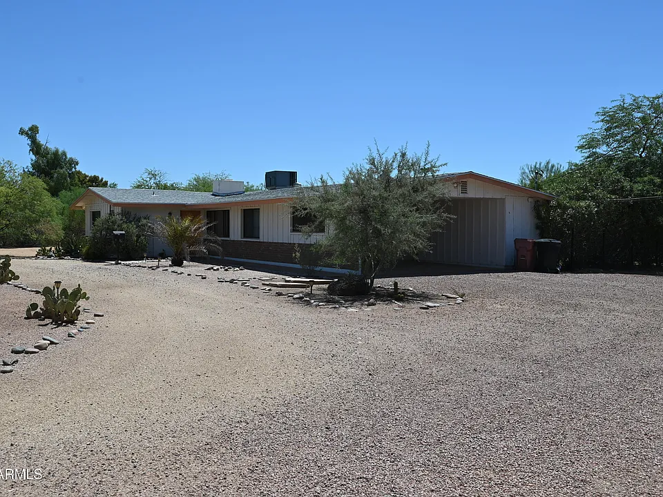 8339 E Cholla St