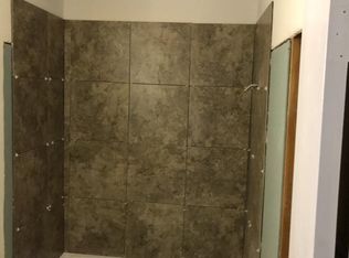 105 N Hawthorne Ave, Independence, MO 64053