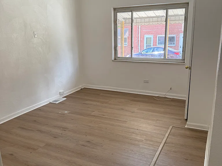 135 Pearl St #1 — Photo 6