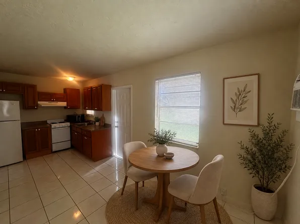2228 Grant St APT 4, Hollywood, FL 33020