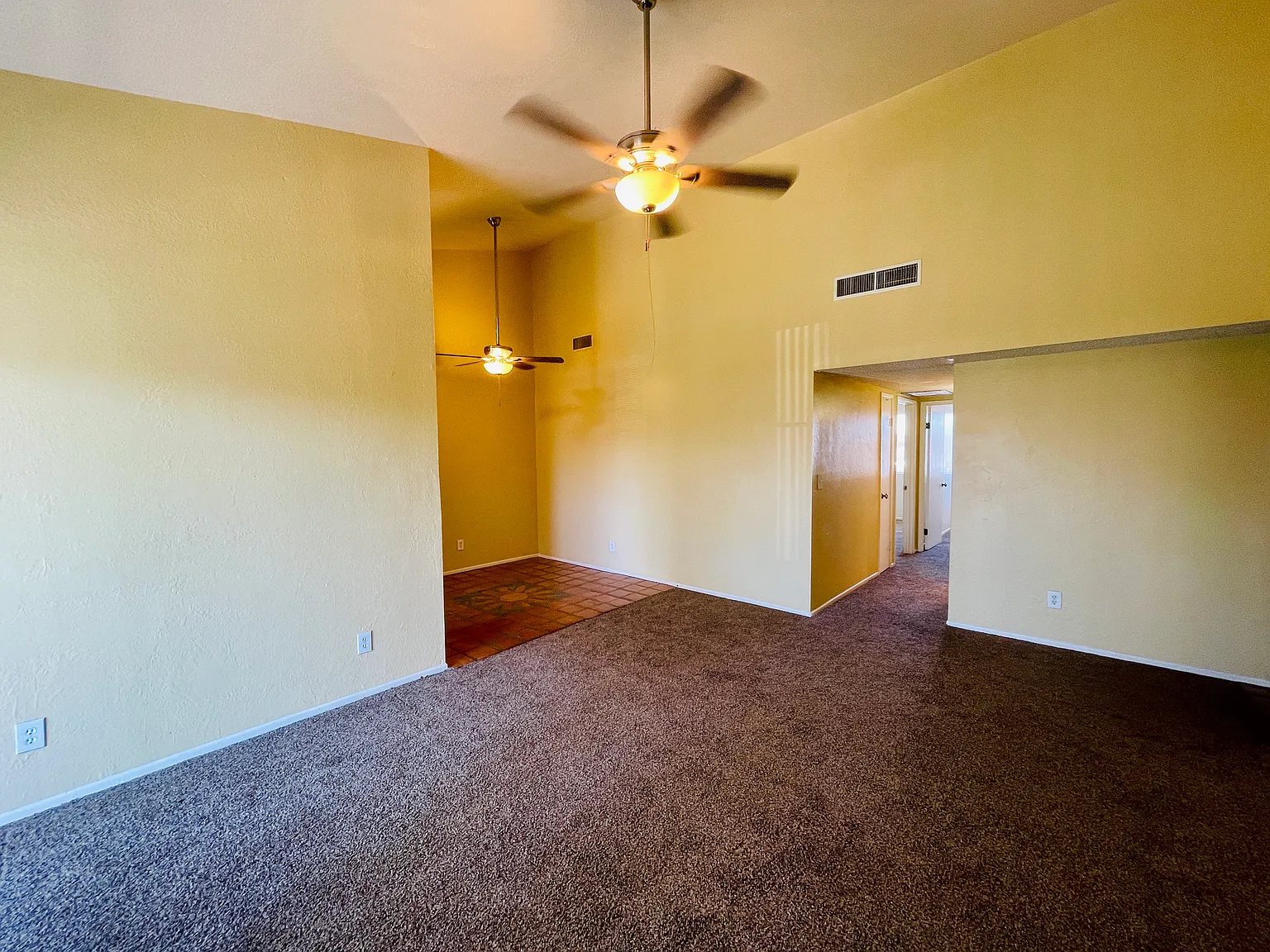816 S Langley Ave — Photo 4