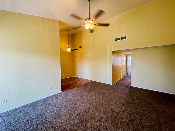 4th image of 816 S Langley Ave Unit 203